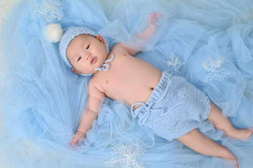 梁山宝宝5个月奶量